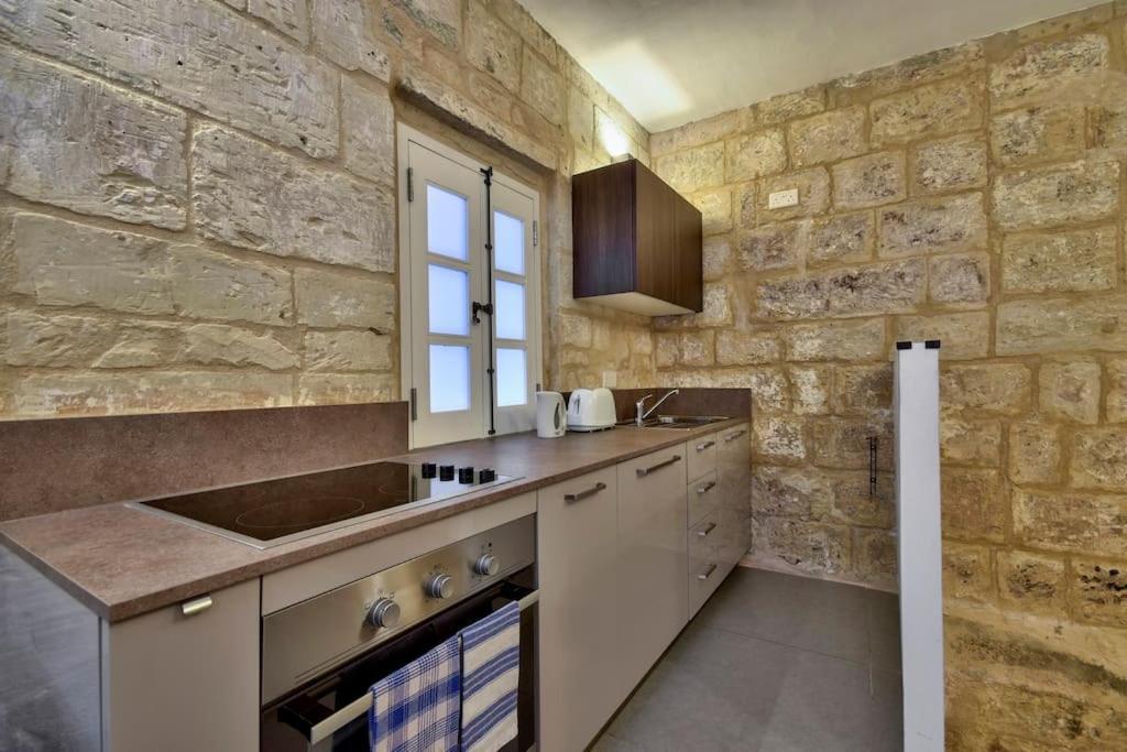 Апартаменты Orangery 101 - Duplex Studio Валетта Экстерьер фото